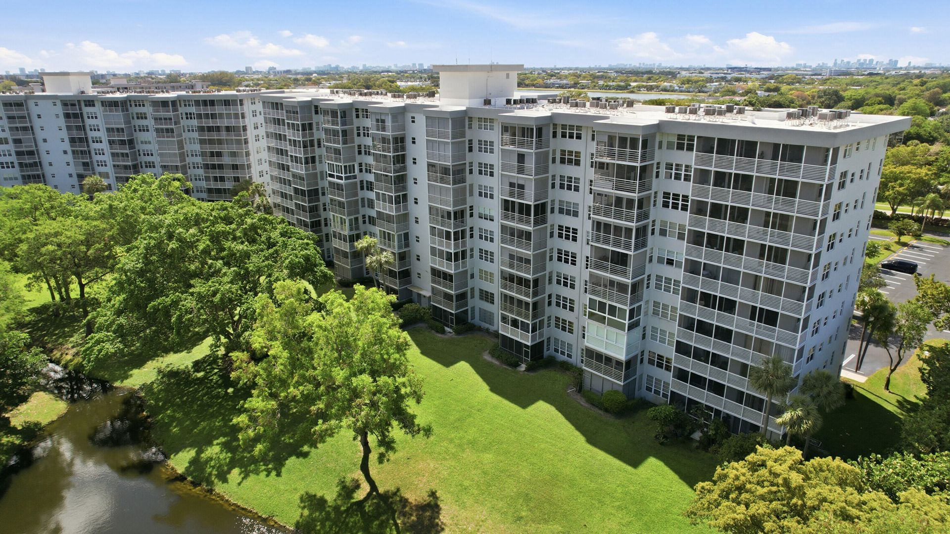 4015 W Palm Aire Drive, Unit 1001, Pompano Beach, FL 33069 Photo