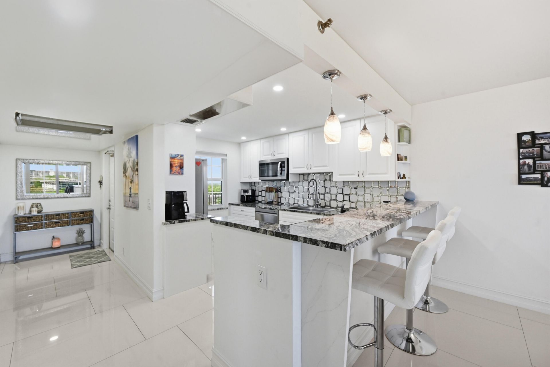 4015 W Palm Aire Drive, Unit 1001, Pompano Beach, FL 33069 Photo