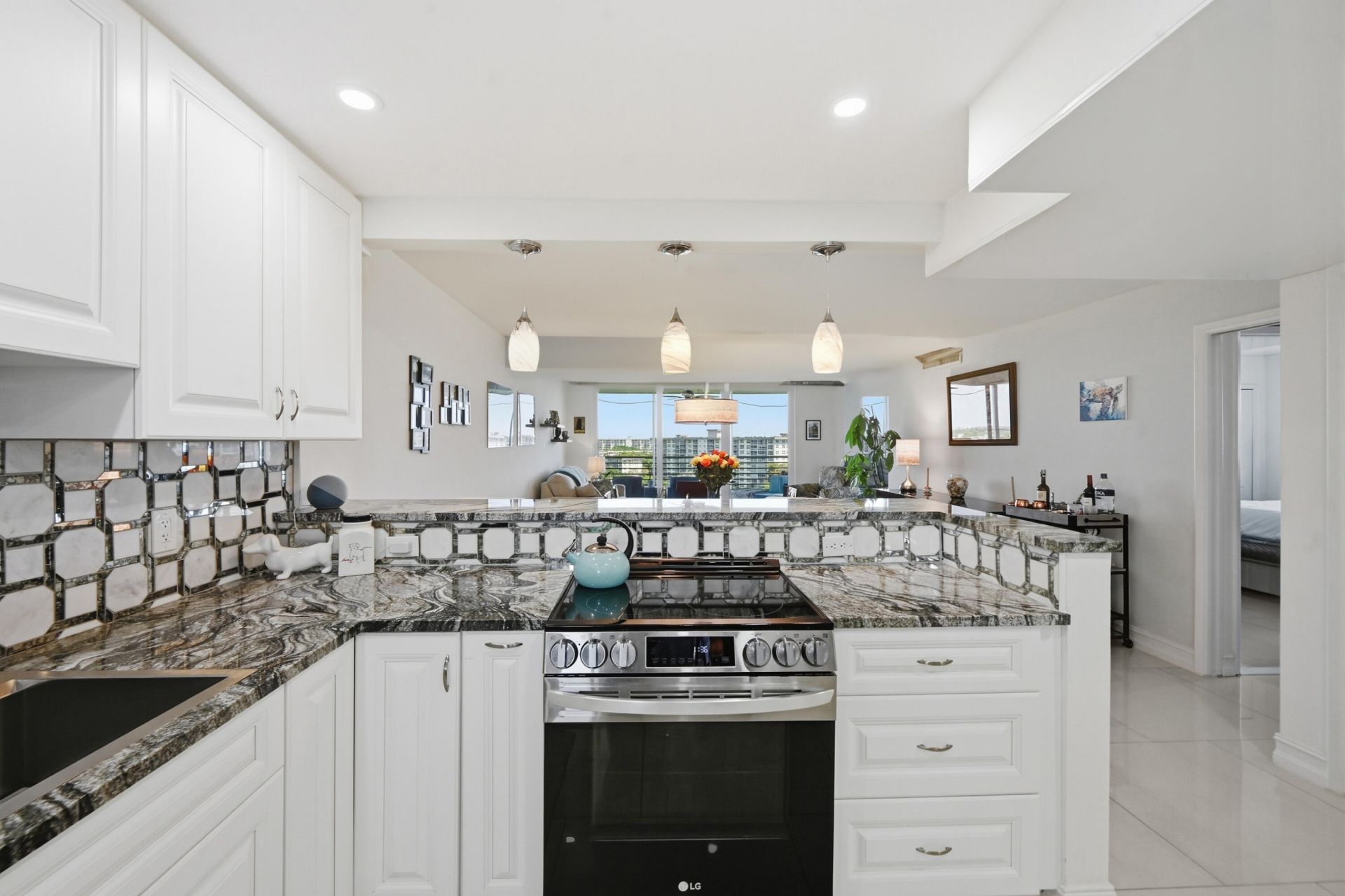 4015 W Palm Aire Drive, Unit 1001, Pompano Beach, FL 33069 Photo