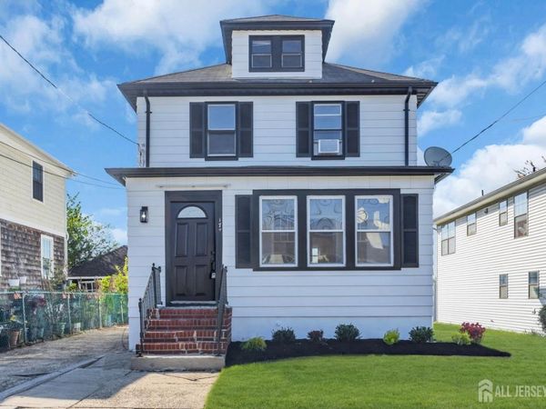 177 Bergen Street , Woodbridge, NJ 07095