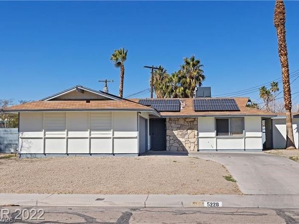 5228 Masters Avenue , Las Vegas, NV 89142