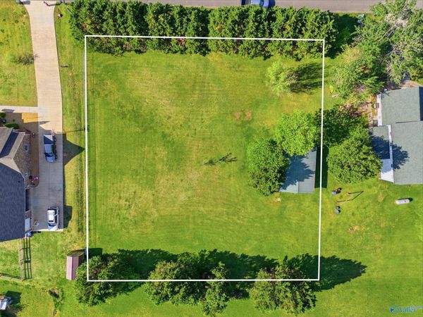 795 Delynn Drive, Hazel Green, AL 35750