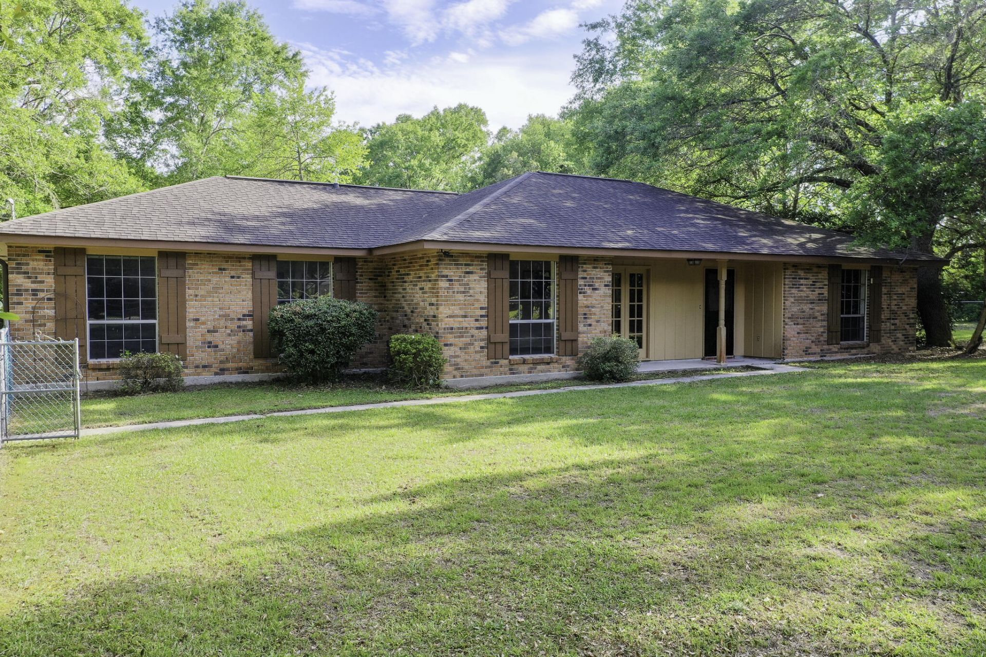 171 Northwood Dr., Carriere, MS 39426 Main Photo