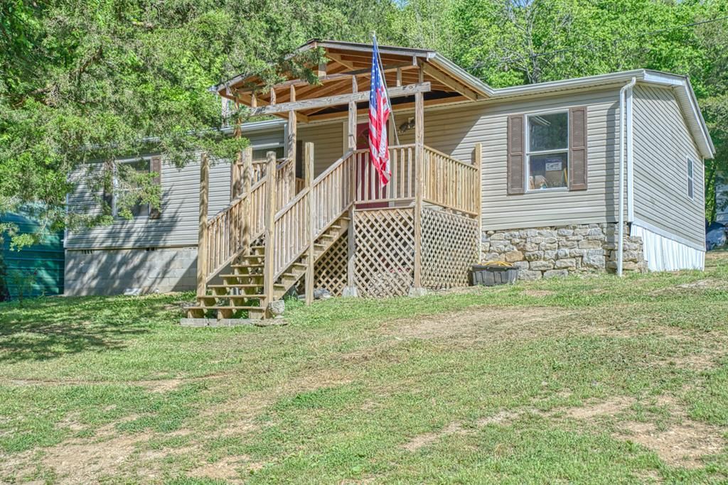 299 Poor House Hollow Ln, Gainesboro, TN 38562 Main Photo