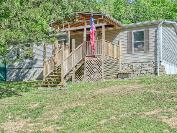 299 Poor House Hollow Ln, Gainesboro, TN 38562