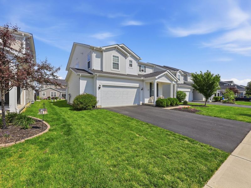 3676 Mystic Way, Grove City, OH 43123 Photo 3