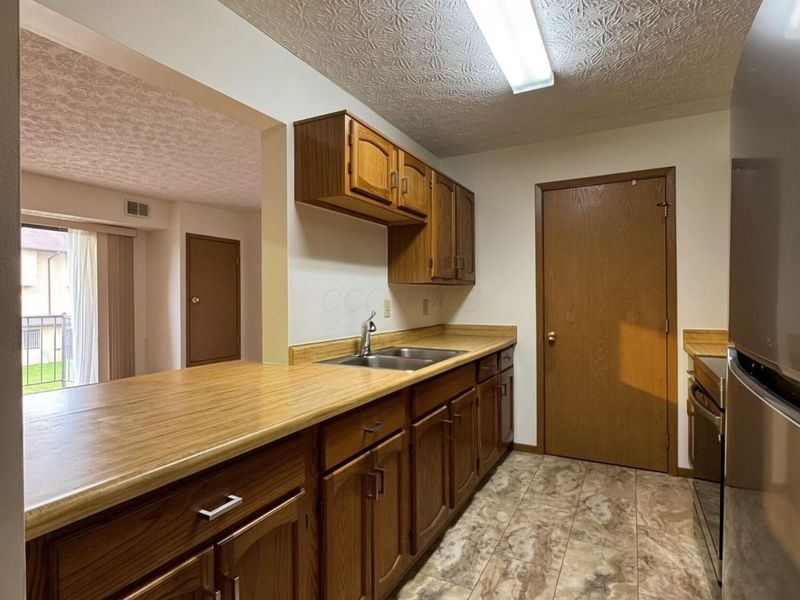 3967 Karl Road, Unit 227, Columbus, OH 43224 Photo 5