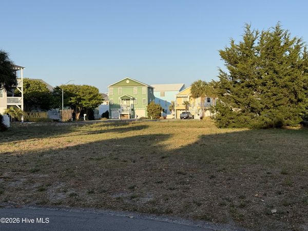 126 Heather Lane, Kure Beach, NC 28449