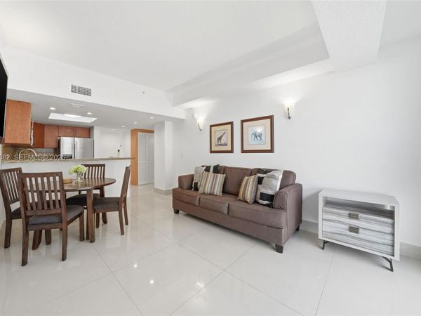 2951 S Bayshore Dr , Unit 1111, Miami, FL 33133