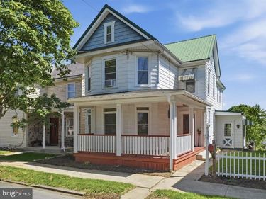 535 CENTER STREET, CHAMBERSBURG, PA 17201