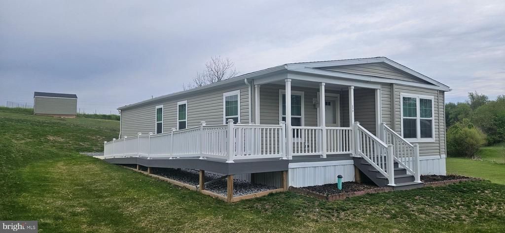 173 Smeach Drive, Hanover, PA 17331 Main Photo