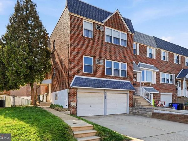 4210 LYMAN DRIVE, PHILADELPHIA, PA 19114