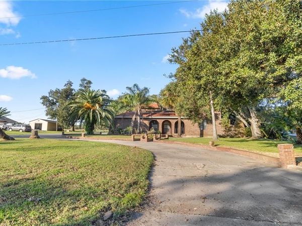 3910 JEAN LAFITTE Boulevard , Lafitte, LA 70067