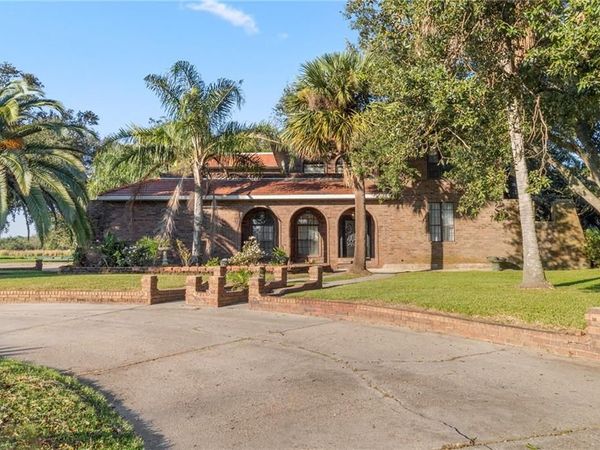 3910 JEAN LAFITTE Boulevard, Lafitte, LA 70067