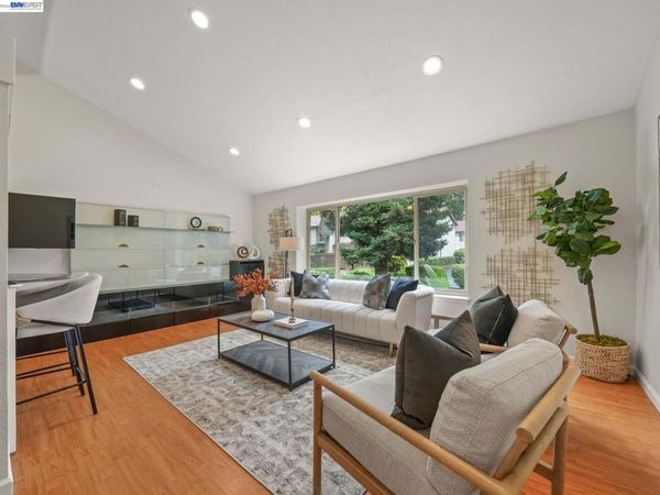 1972 Briscoe Ter, Fremont, CA 94539