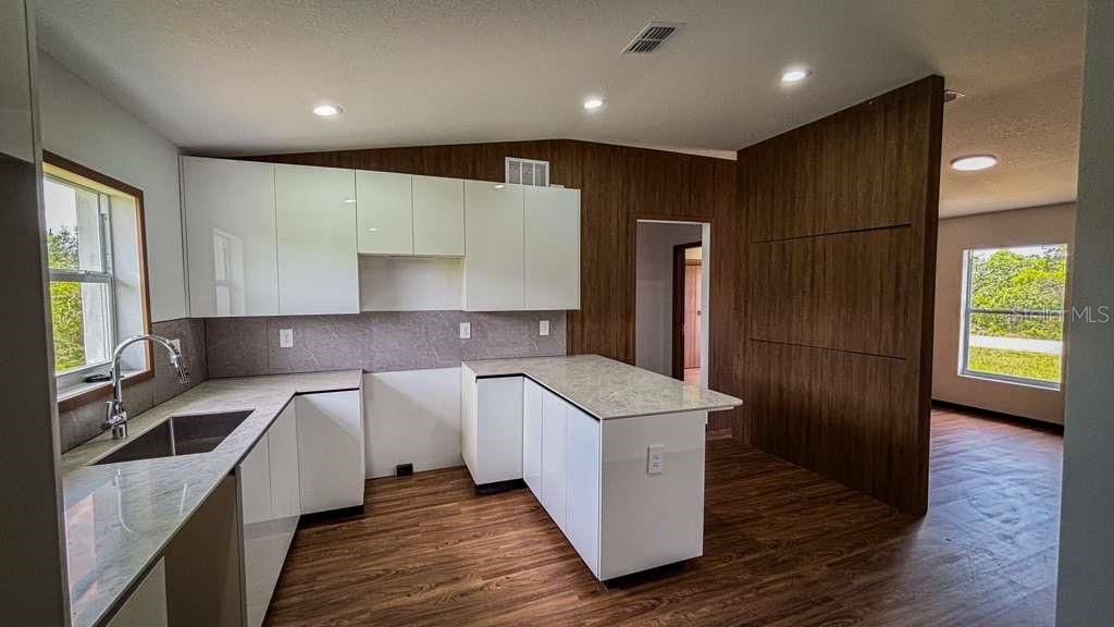 5620 Virtudes Street , Sebring, FL 33872 Photo