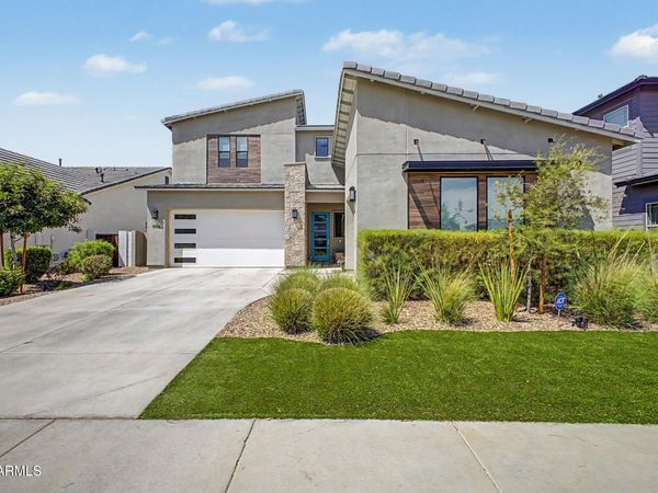 3966 W ANTELOPE Way, San Tan Valley, AZ 85144