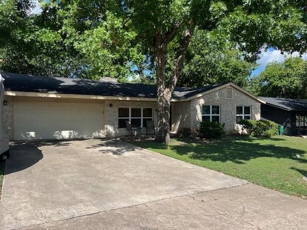 2606 Loyola LN, Austin, TX 78723