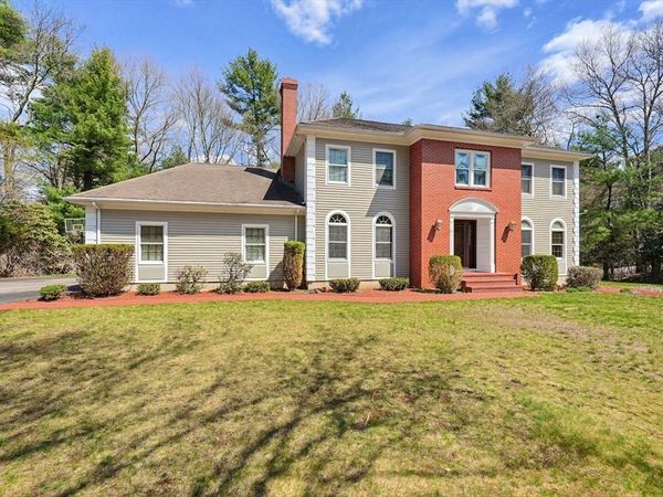 23 Cornerstone Dr, Easton, MA 02356