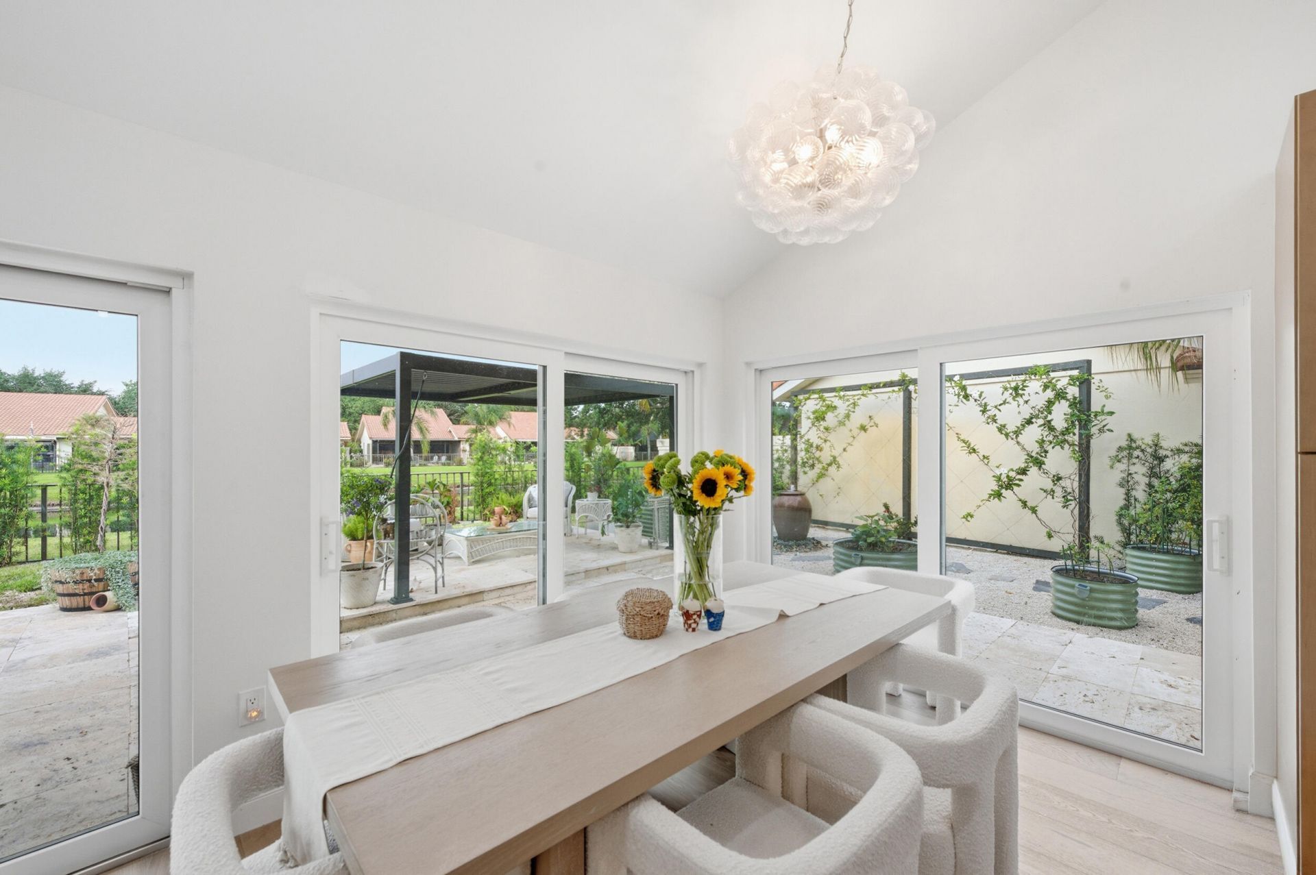 2860 Cuyahoga Lane, West Palm Beach, FL 33409 Photo