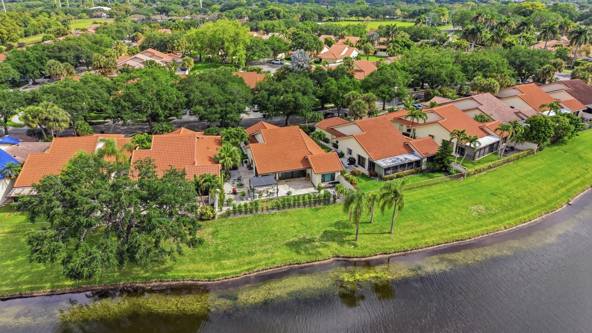 2860 Cuyahoga Lane, West Palm Beach, FL 33409 Photo