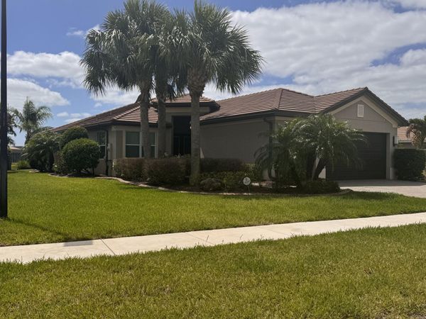 11402 SW Half Moon Lake Lane, Port St. Lucie, FL 34987