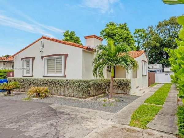 2775 SW 1st St, Miami, FL 33135