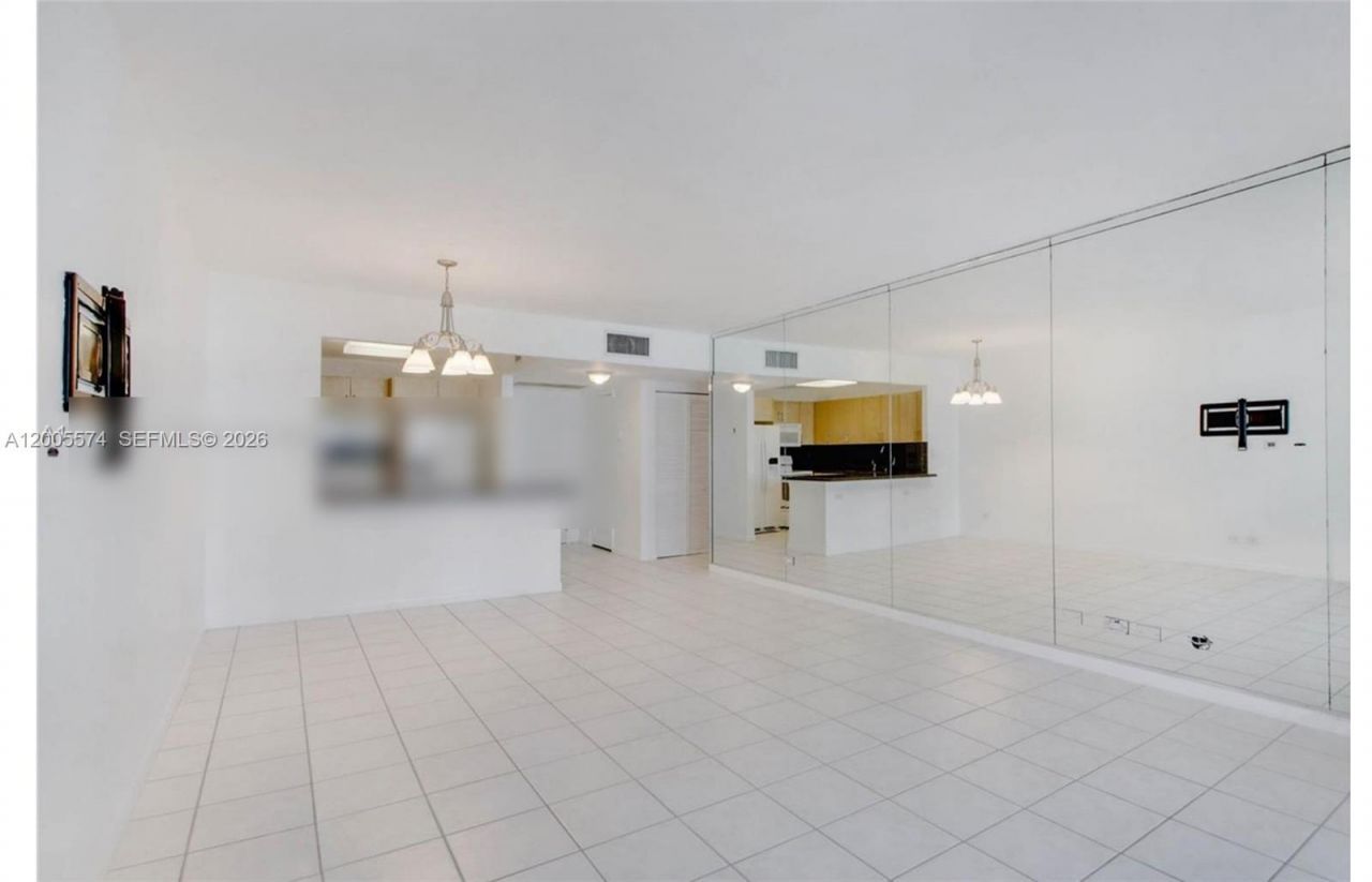 2301 Collins Ave, Unit 817, Miami Beach, FL 33139 Photo