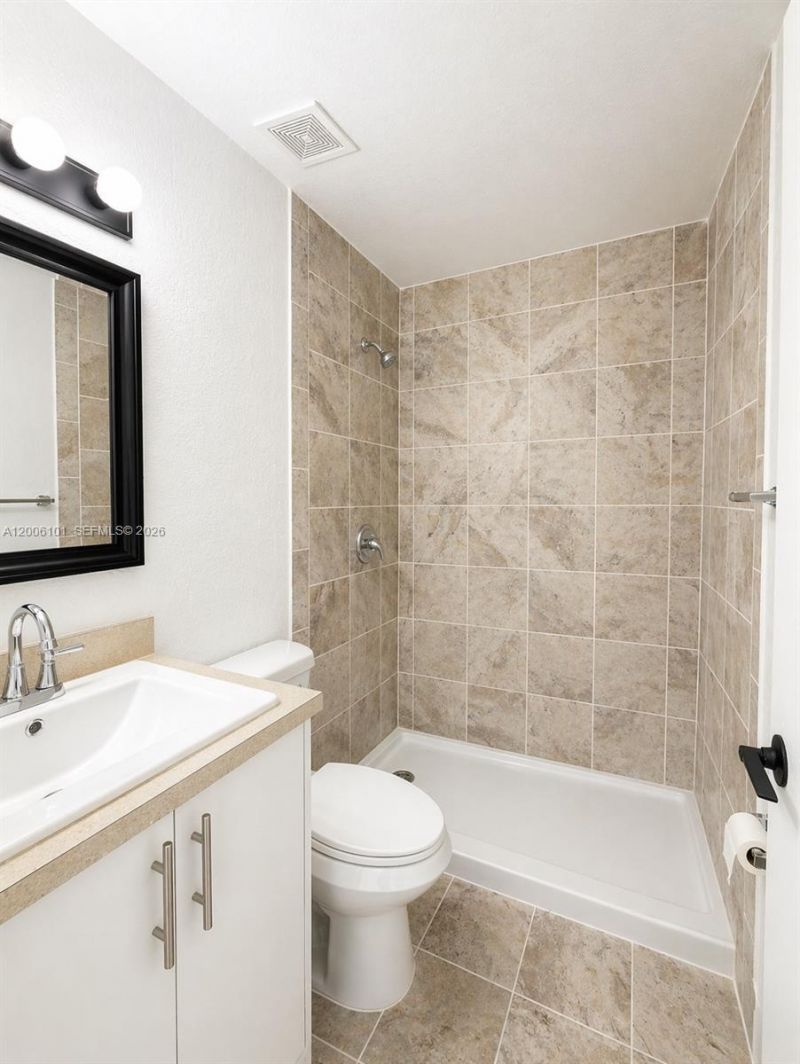 3204 San Remo Cir, Unit 3204, Homestead, FL 33035 Photo