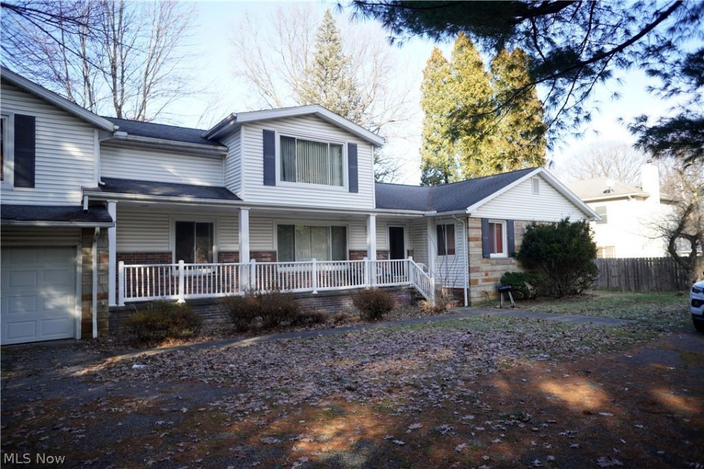 5285 Ridgebury Boulevard , Cleveland, OH 44124