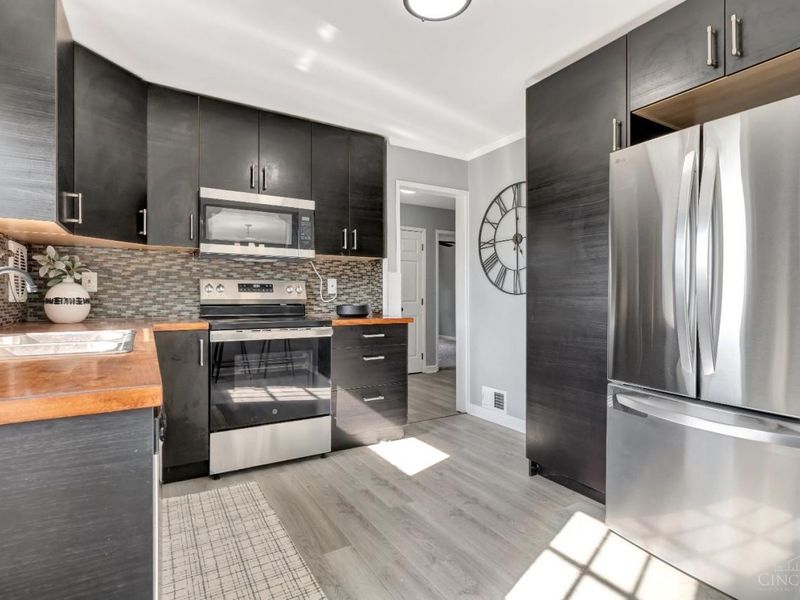 4491 West Fork Road, Green Township, OH 45247 Photo 3