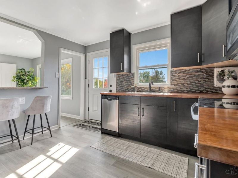 4491 West Fork Road, Green Township, OH 45247 Photo 5