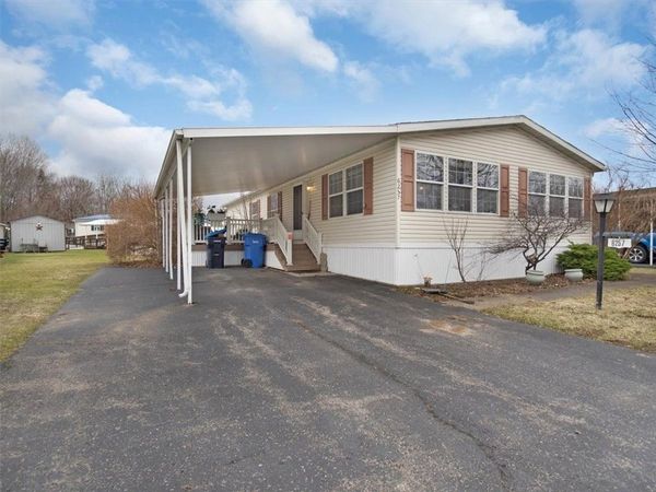 6257 Stillmeadow , Williamson, NY 14589