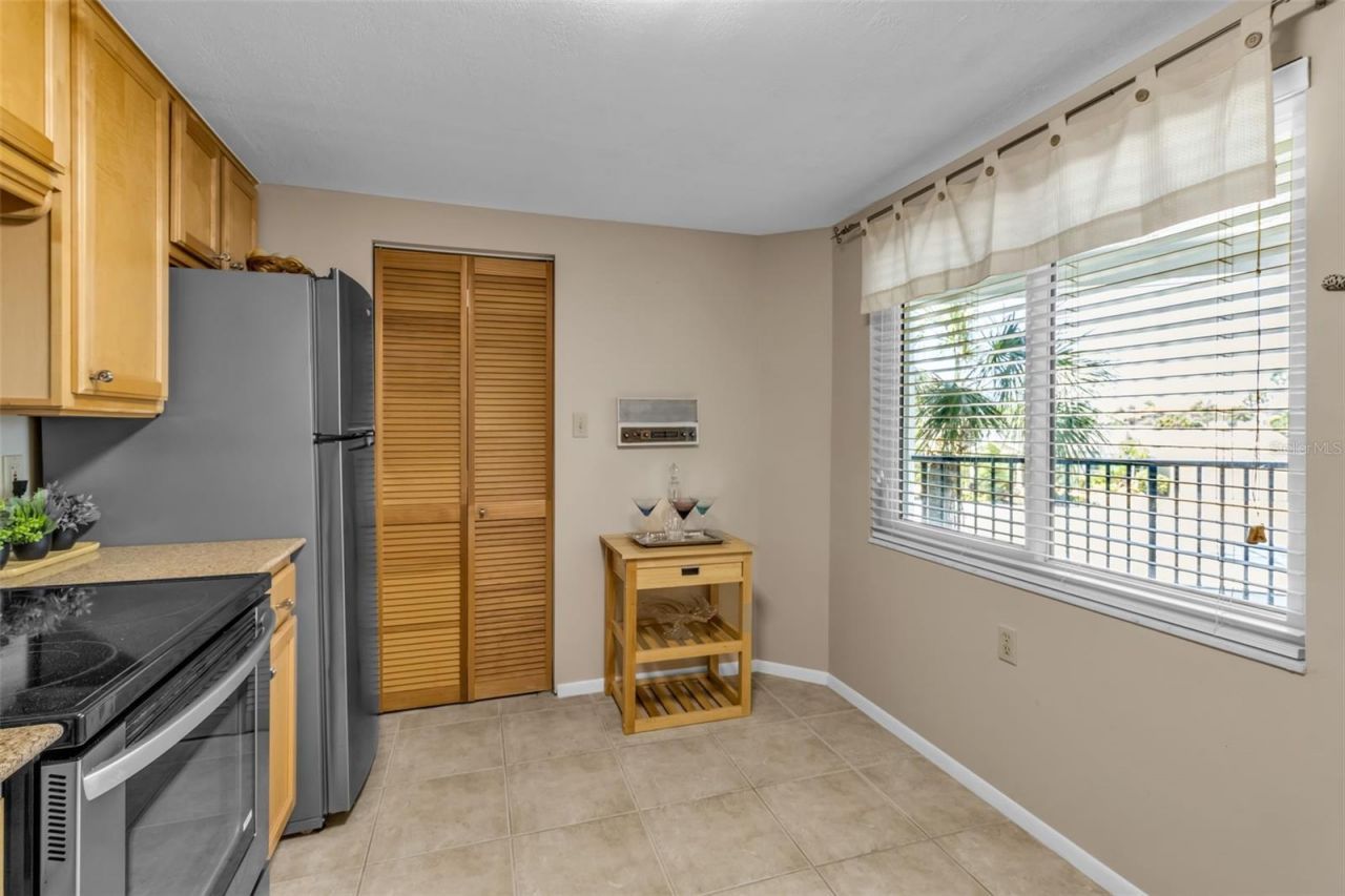 448 Gulf Of Mexico Drive, Unit A205, Longboat Key, FL 34228 Photo