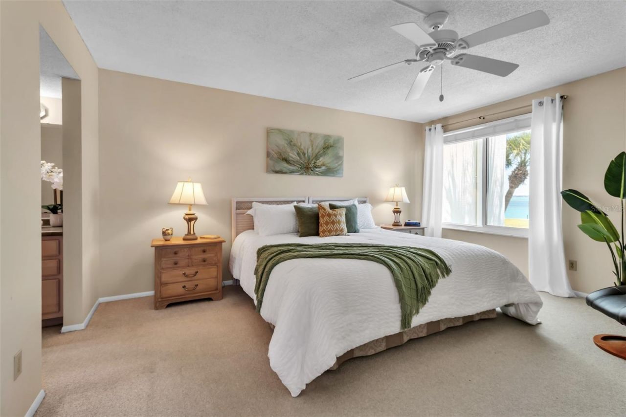 448 Gulf Of Mexico Drive, Unit A205, Longboat Key, FL 34228 Photo