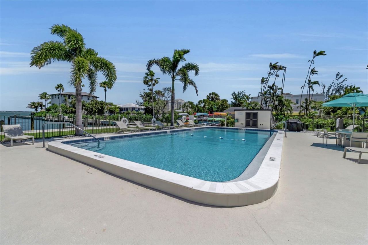 448 Gulf Of Mexico Drive, Unit A205, Longboat Key, FL 34228 Photo