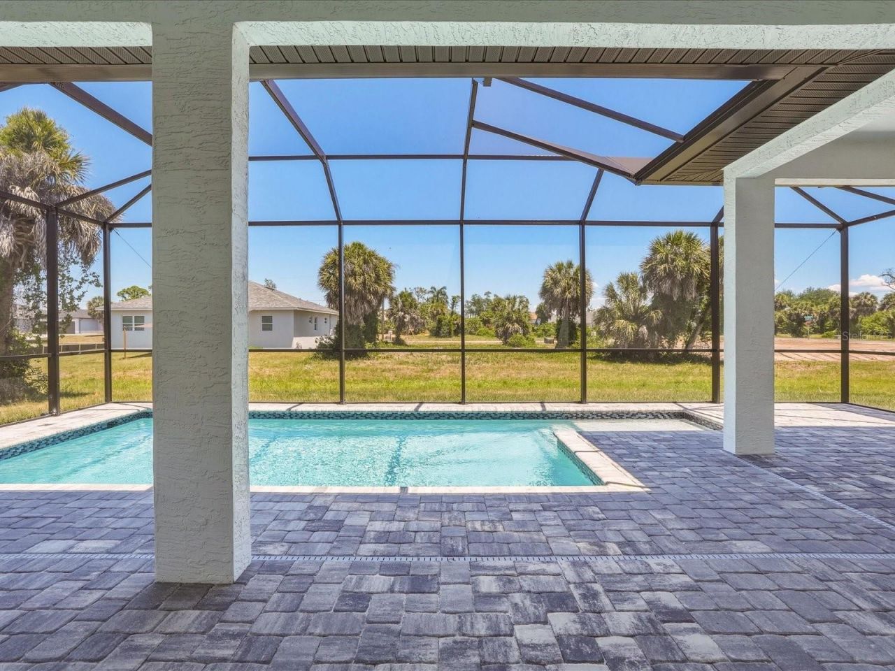 72 Tee View Road, Rotonda West, FL 33947 Photo