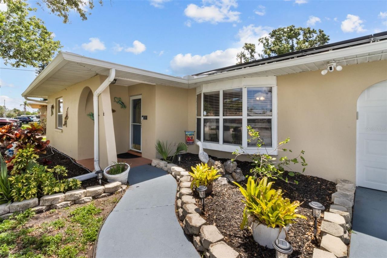 3507 Oxford Drive W, Bradenton, FL 34205 Photo