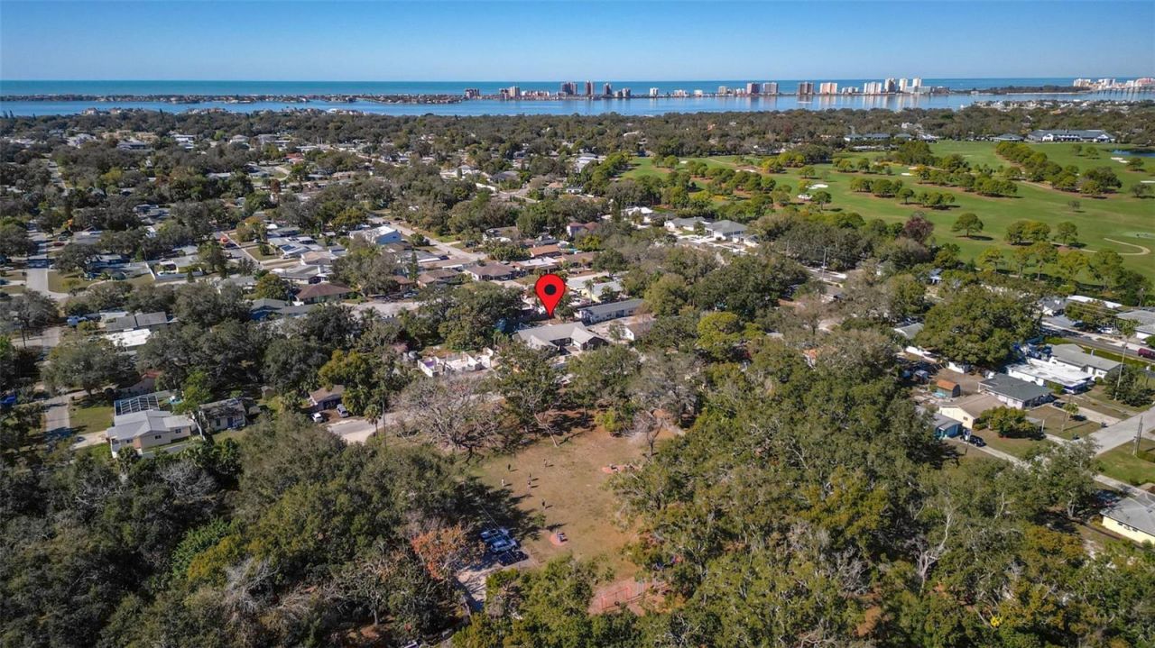 649 16th Street Nw, Largo, FL 33770 Photo