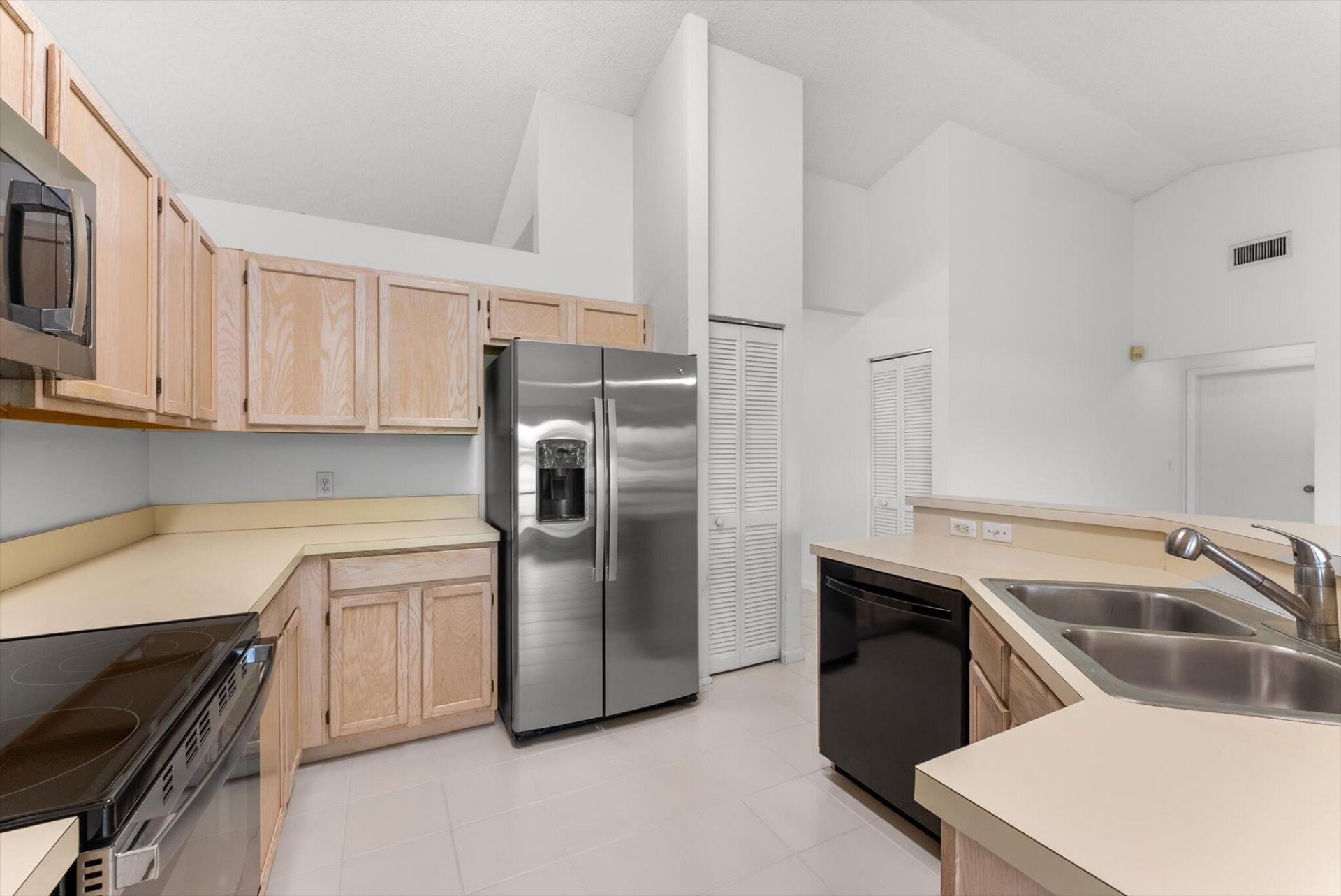 3737 Satin Leaf Court, Delray Beach, FL 33445 Photo