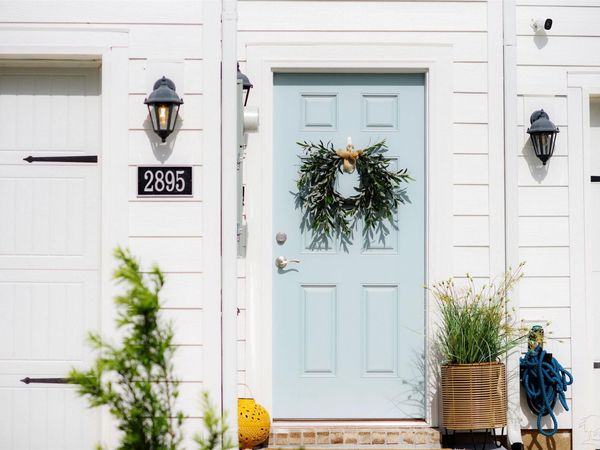 2895 Leahs Ln, Navarre, FL 32566