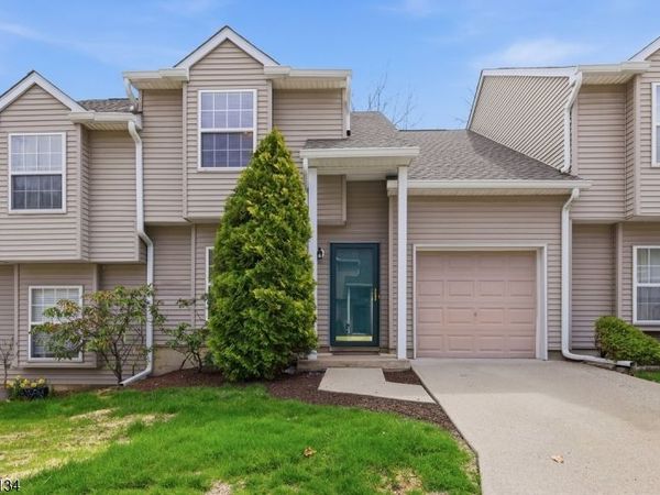 56 Cambridge, Oxford, NJ 07863