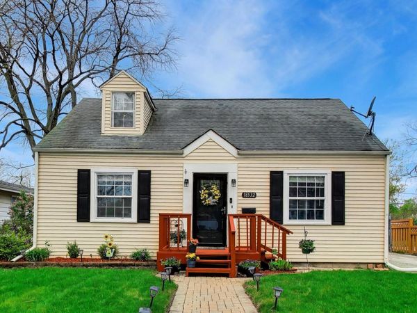 18532 Klimm Avenue , Homewood, IL 60430