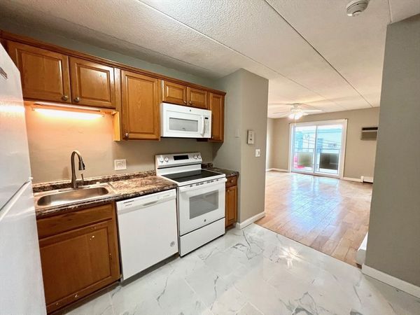 4 Hawes St, Unit 23, Revere, MA 02151