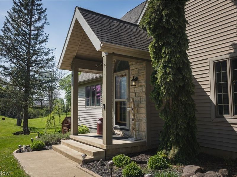 8113 Darrow Road, Huron, OH 44839 Photo 2