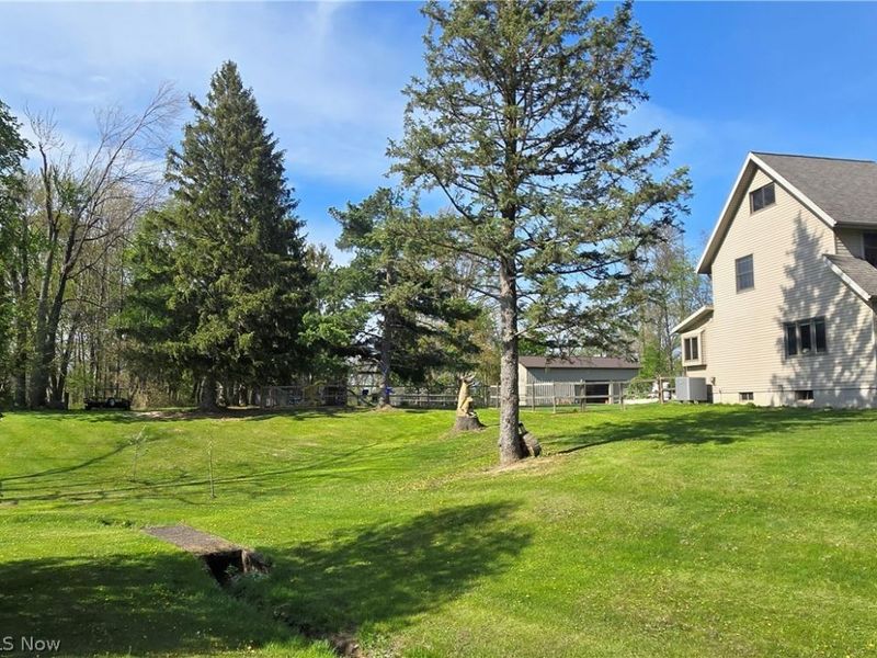 8113 Darrow Road, Huron, OH 44839 Photo 4