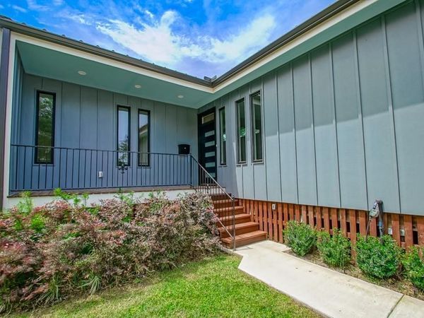 6100 DUPLESSIS Street , New Orleans, LA 70122