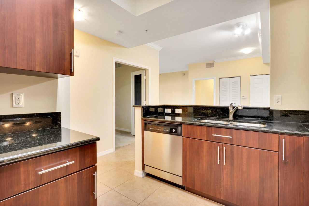 4903 Midtown Lane, Unit 3121, Palm Beach Gardens, FL 33418 Photo