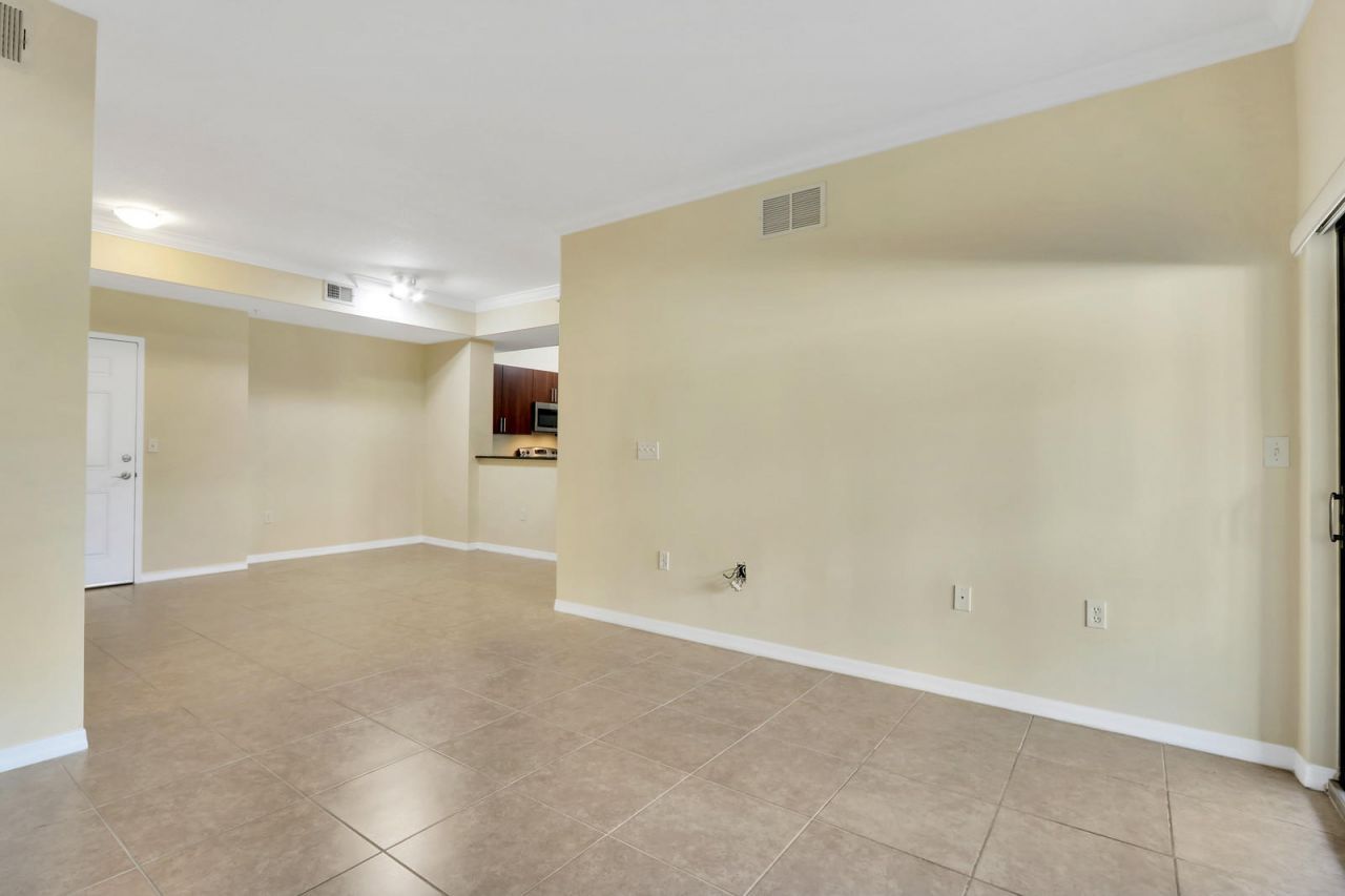 4903 Midtown Lane, Unit 3121, Palm Beach Gardens, FL 33418 Photo