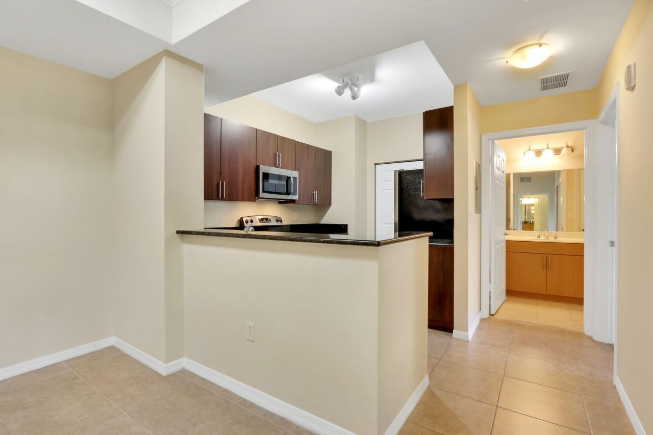 4903 Midtown Lane, Unit 3121, Palm Beach Gardens, FL 33418 Photo